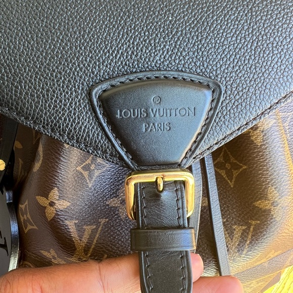 Louis Vuitton Montsouris NM Backpack Monogram PM - Picture 12 of 15